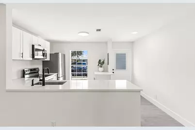 551 Covered Bridge Boulevard, Lake Worth, FL 33467 - Photo 3