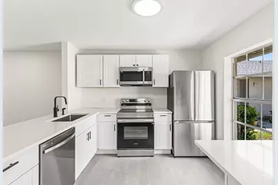 551 Covered Bridge Boulevard, Lake Worth, FL 33467 - Photo 9