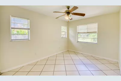 2074 SE Doverbrook Street, Port Saint Lucie, FL 34983 - Photo 23