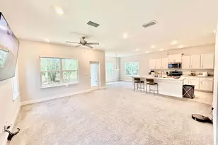 692 NE Turtleback Trail, Port Saint Lucie, FL 34983 - Photo 7