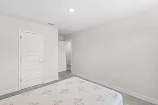 692 NE Turtleback Trail, Port Saint Lucie, FL 34983 - Photo 31