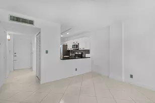 113 Royal Pk Dr, Oakland Park, FL 33309 - Photo 11