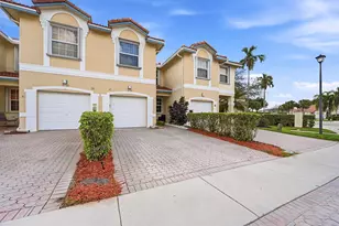 11722 NW 47th Dr, Coral Springs, FL 33076 - Photo 3