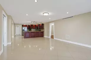 3499 Oaks Way, Pompano Beach, FL 33069 - Photo 9