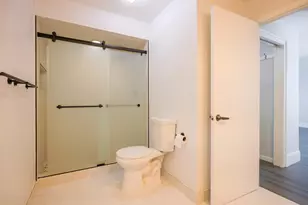 10923 Chandler Dr, Cooper City, FL 33026 - Photo 25