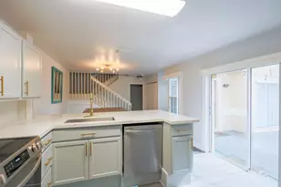 10923 Chandler Dr, Cooper City, FL 33026 - Photo 3