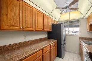 911 Savannas Point Dr, Fort Pierce, FL 34982 - Photo 7