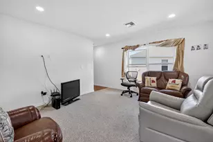6217 NW Gatun Ct, Port Saint Lucie, FL 34986 - Photo 25