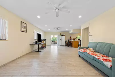 15848 N 129th Pl N, Jupiter, FL 33478 - Photo 17