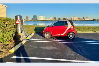 752 Executive Center Drive #33, West Palm Beach, FL 33401 - Photo 23