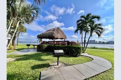 752 Executive Center Drive #33, West Palm Beach, FL 33401 - Photo 17