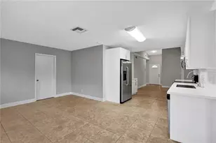 8221 SW 3rd Ct, North Lauderdale, FL 33068 - Photo 3