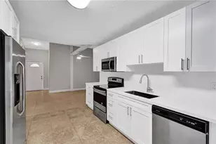 8221 SW 3rd Ct, North Lauderdale, FL 33068 - Photo 5