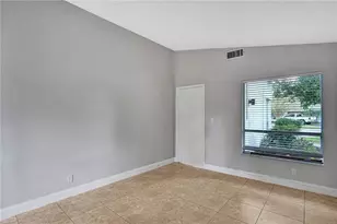 8221 SW 3rd Ct, North Lauderdale, FL 33068 - Photo 17
