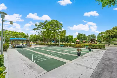 733 Nantucket Circle, Lake Worth, FL 33467 - Photo 35