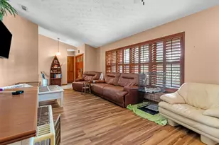 1119 SE Cambridge Dr, Port Saint Lucie, FL 34952 - Photo 7