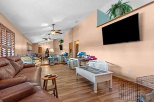 1119 SE Cambridge Dr, Port Saint Lucie, FL 34952 - Photo 3