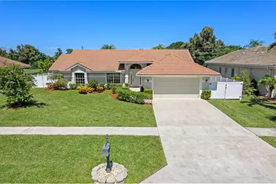 7598 Fairway Trail, Boca Raton, FL 33487 - Photo 1