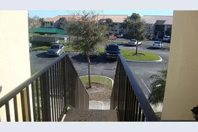 1515 Lake Crystal Drive #H, West Palm Beach, FL 33411 - Photo 13