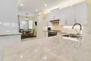 10644 SW Sunray St, Port Saint Lucie, FL 34987 - Photo 17