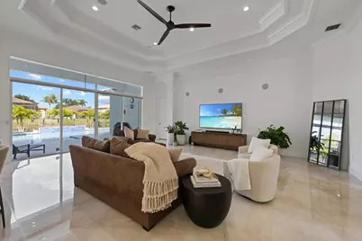 11912 Fox Hill Circle, Boynton Beach, FL 33473 - Photo 5