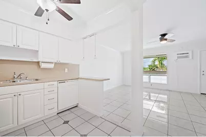 1780 SE 4th Street #11, Hillsboro Beach, FL 33062 - Photo 13