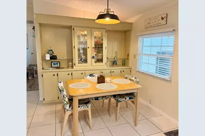 2625 Caper Court, Port Saint Lucie, FL 34952 - Photo 11