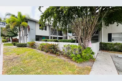 202 Lucerne Avenue #Unit 3, Lake Worth, FL 33460 - Photo 13