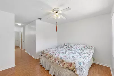 15883 NW 11th Street, Pembroke Pines, FL 33028 - Photo 29