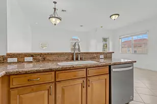 5869 Hampton Hills Blvd, Tamarac, FL 33321 - Photo 23