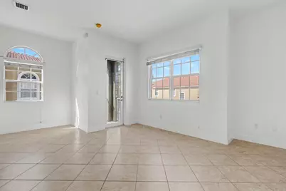 5869 Hampton Hills Boulevard, Tamarac, FL 33321 - Photo 9