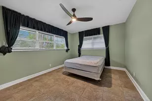 2680 NE 24th St, Pompano Beach, FL 33064 - Photo 13