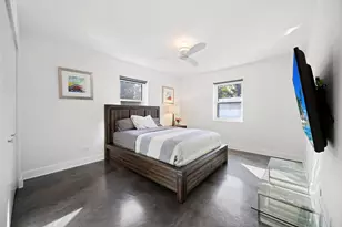 930 NW 4th Ct, Boca Raton, FL 33432 - Photo 27