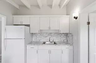 726 NW 15th Terrace, Fort Lauderdale, FL 33311 - Photo 5