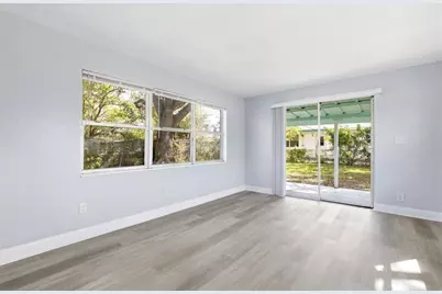 726 NW 15th Terrace, Fort Lauderdale, FL 33311 - Photo 15