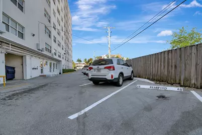 2555 NE 11th Street #609, Fort Lauderdale, FL 33304 - Photo 35