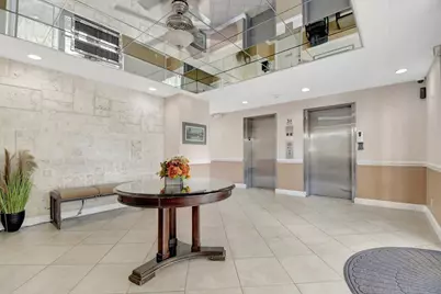 2555 NE 11th Street #609, Fort Lauderdale, FL 33304 - Photo 29