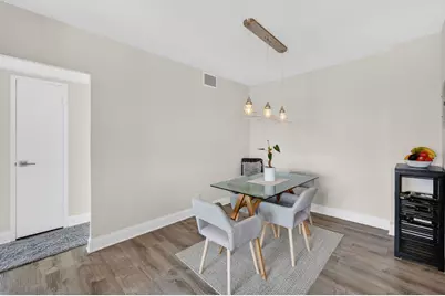 2555 NE 11th Street #609, Fort Lauderdale, FL 33304 - Photo 9