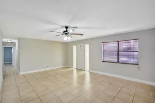 113 SE 14th St, Deerfield Beach, FL 33441 - Photo 5