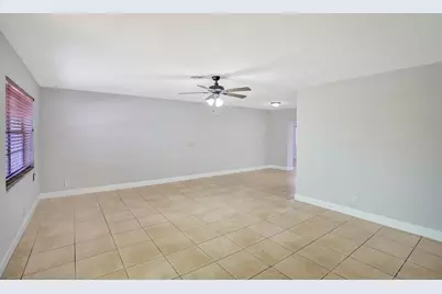 113 SE 14th Street, Deerfield Beach, FL 33441 - Photo 3
