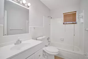 113 SE 14th St, Deerfield Beach, FL 33441 - Photo 21