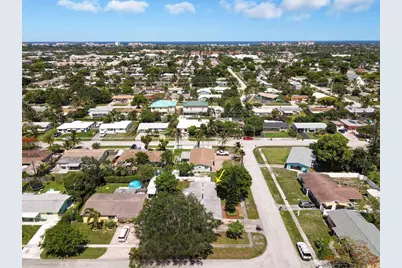 113 SE 14th Street, Deerfield Beach, FL 33441 - Photo 35