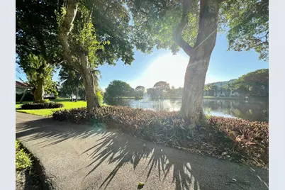 2025 Lavers Circle #D107, Delray Beach, FL 33444 - Photo 15