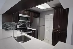 2805 Veronia Dr, Palm Beach Gardens, FL 33410 - Photo 11