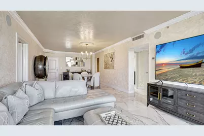 3000 S Ocean Drive #920, Hollywood, FL 33019 - Photo 9