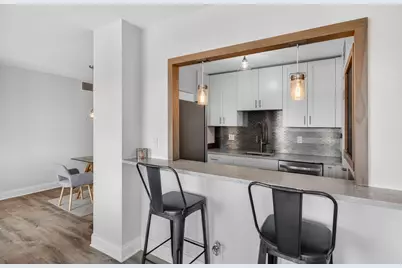 2555 NE 11th Street #609, Fort Lauderdale, FL 33304 - Photo 17