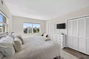 2555 NE 11th St, Fort Lauderdale, FL 33304 - Photo 21