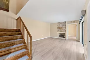 2508 25th Ln, Palm Beach Gardens, FL 33418 - Photo 9