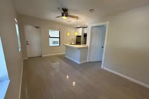 112 NE 5th St, Fort Lauderdale, FL 33301 - Photo 3