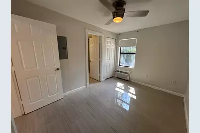 112 NE 5th Street, Fort Lauderdale, FL 33301 - Photo 5